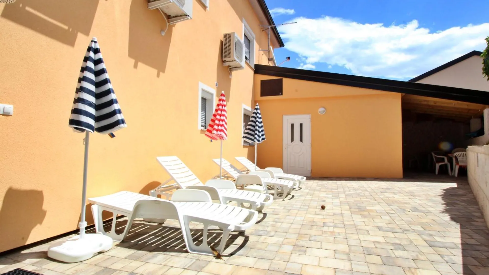 Apartment Ivo P. Silo  Guest house