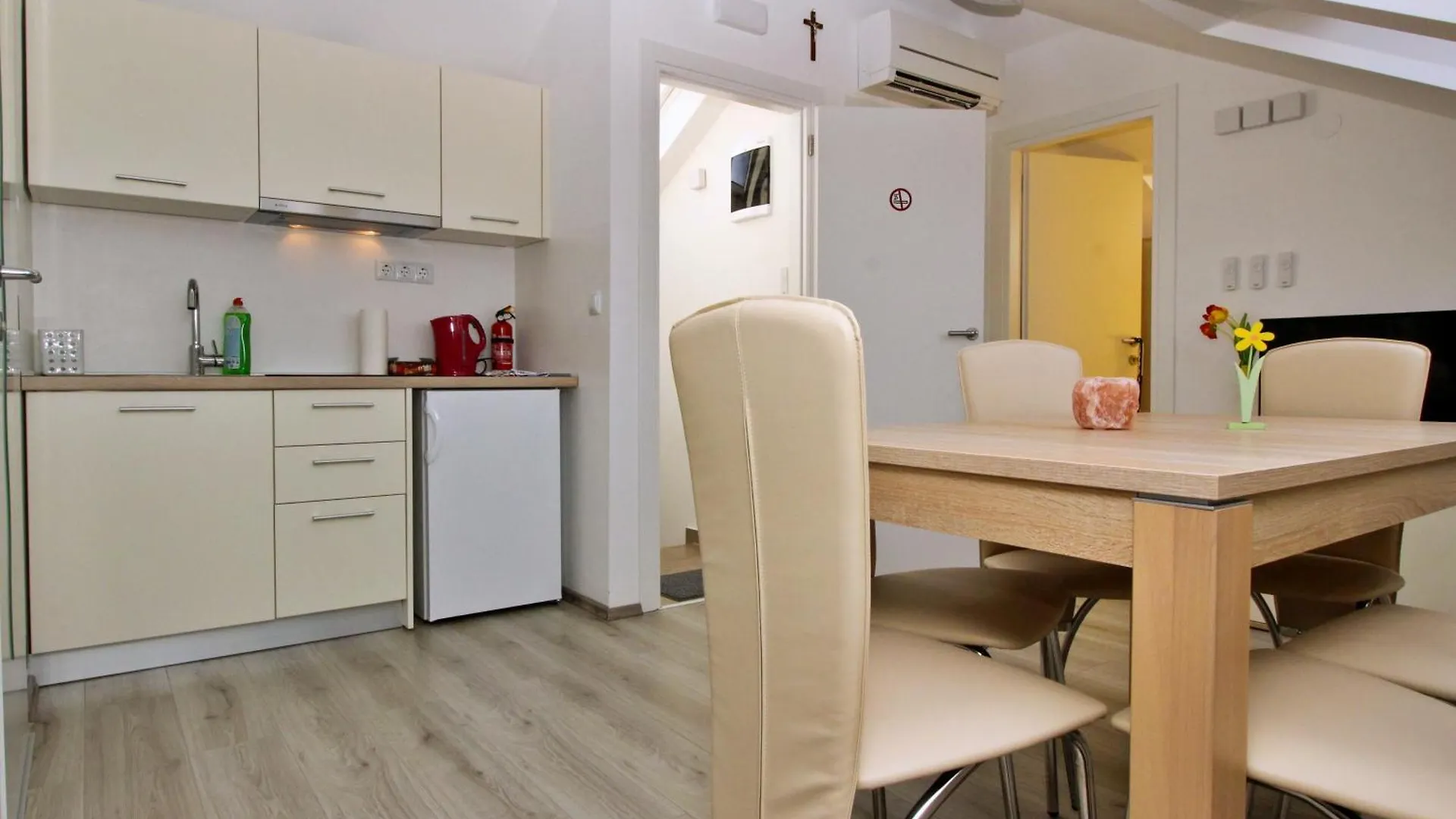 *** Guest house Apartment Ivo P. Silo  Croatia