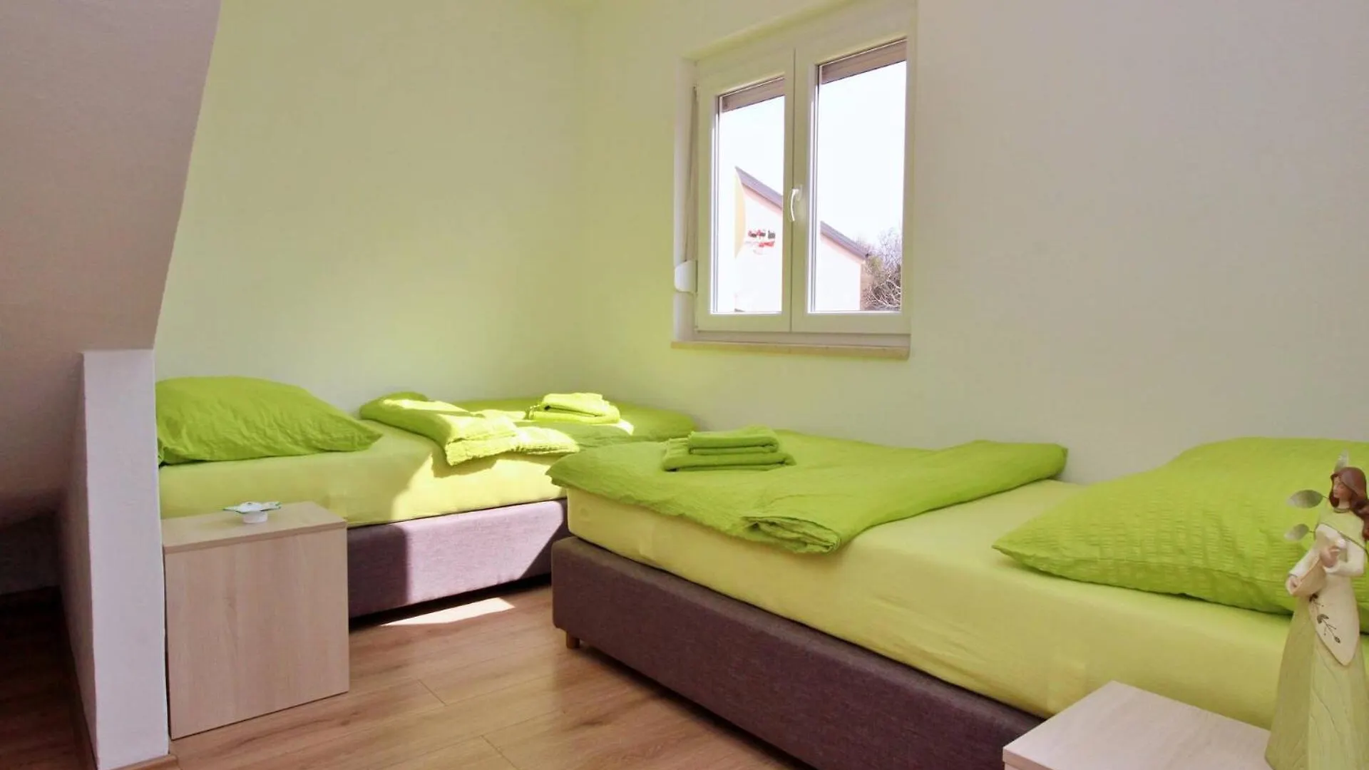 Apartment Ivo P. Silo  Guest house Silo (Krk)